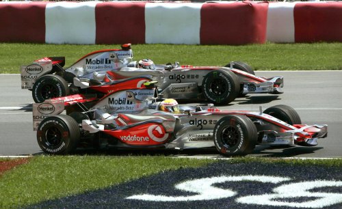 Me dijeron que estaría a medio segundo de Alonso, pero estaba pegado