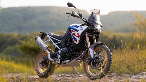 BMW, Honda, Adventure bike showdown: BMW F 900 GS vs. Honda Africa Twin