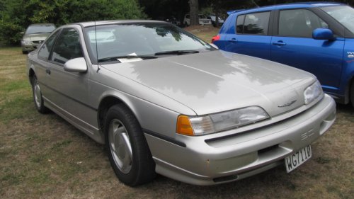 8 1990s cars that became icons for an entire generation
