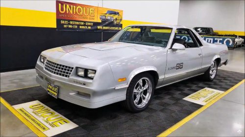 8 vehicles that became icons despite poor early sales