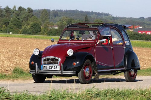 Citroën, El coche del pueblo se enchufa: Citroën resucita el legendario 2 CV en formato 100% eléctrico