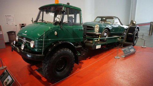 You Have to See These Beautiful Benzes at the Petersen Museum