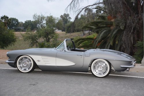 See the Benedict Castle Concours in 33 1/3 photos