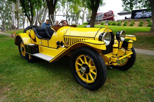 See the Benedict Castle Concours in 33 1/3 photos