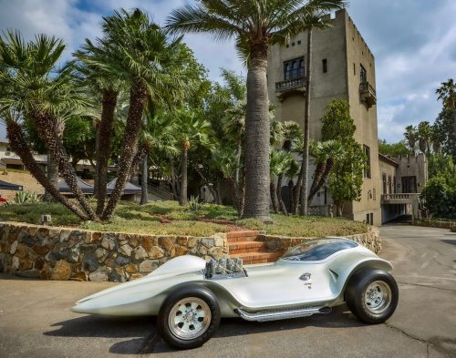 See the Benedict Castle Concours in 33 1/3 photos