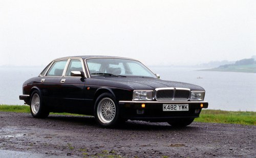 37 magníficas fotos de los magníficos coches Jaguar