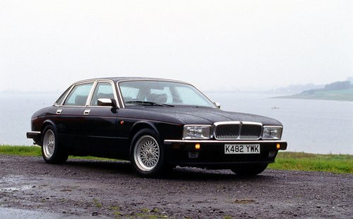 37 magníficas fotos de los magníficos coches Jaguar