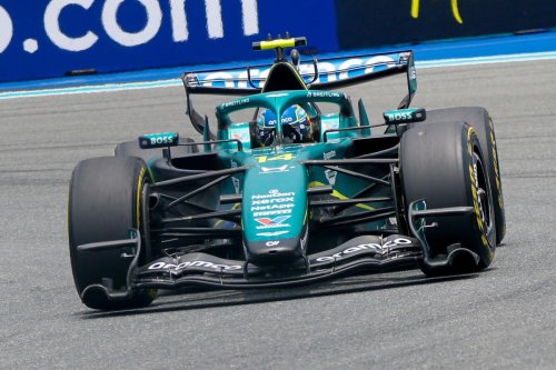 Fernando Alonso baja de la nube a Aston Martin F1 tras su accidente en el GP de Canadá: 
