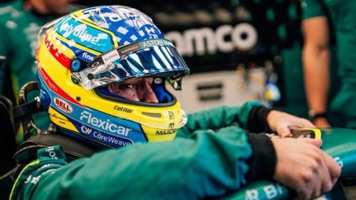 Alonso, contra el muro en la clasificación sprint: 