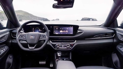 Buick, SUV, 2026 Buick Envista review: Budget luxury SUV for city driving