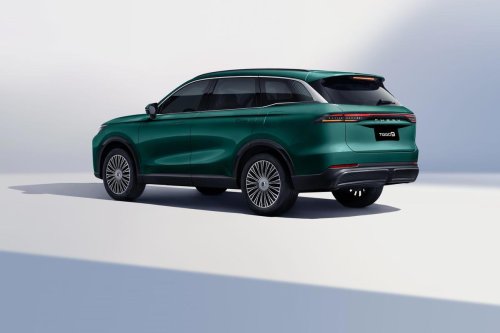 Así es el nuevo Tiggo 9 CHS de Lewandowski y este es el gemelo que te podrás comprar en España
