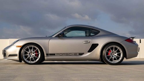10 affordable 2000s sports cars smart collectors watch closely