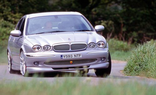37 magníficas fotos de los magníficos coches Jaguar