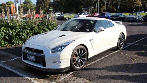 10 foreign sports cars that embarrassed more expensive rivals