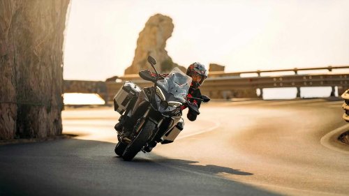 The motorcycle that quietly eliminates range anxiety