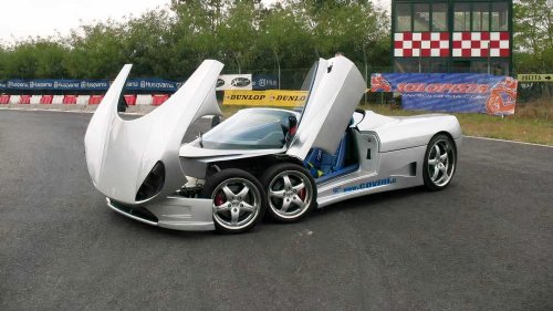 Covini, SuperCar, Covini C6W: The six-wheeled Italian supercar that actually worked