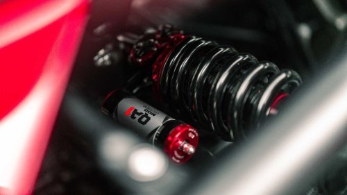 Gas Monkey Garage finally reveals the world's only 6-wheeled Ferrari