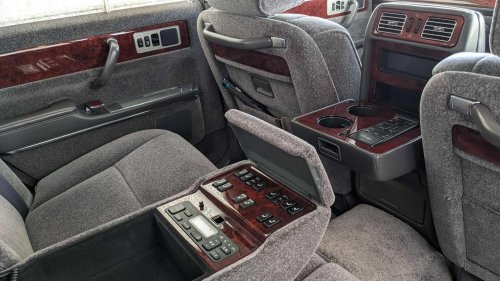 Toyota, Toyota’s yakuza limousine is shockingly affordable