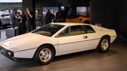 25 popular cars everyone wanted in the 1970s