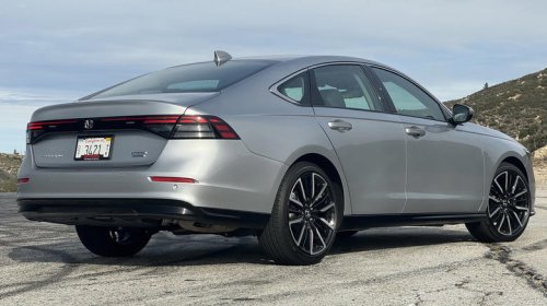 Honda, Honda Accord, Honda Accord Hybrid, Touring, The Honda Accord Hybrid Touring is an exceptionally good midsize sedan