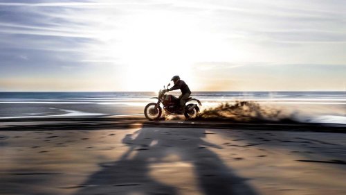 10 BMW motorcycles that deliver luxury without fragility