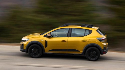 Europa en abril de 2026: Renault y Dacia siguen ganando a Volkswagen, pero Peugeot y Toyota aprietan