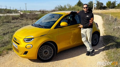 Pruebo el resucitado 500 gasolina con motor Firefly: sus 65 CV y cambio manual me han transportado a otra época