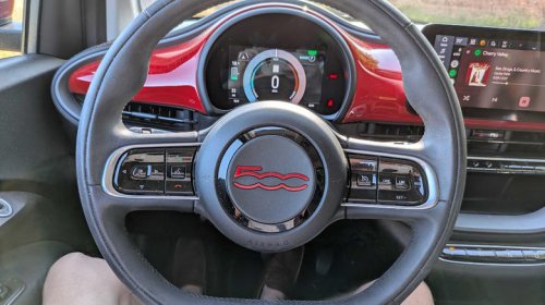 Fiat, Even the nearly perfect 2024 Fiat 500e has flaws, downsides, and even the occasional con