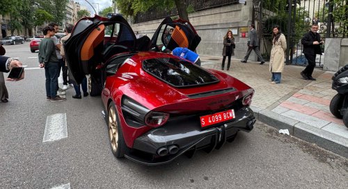 A bordo del al Alfa Romeo 33 Stradale por las calles Madrid: así se siente la materialización de un sueño
