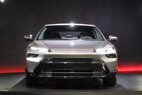 ハイブリッドに社運を賭けるホンダが新型車のプロトタイプ公開! 見た目は?