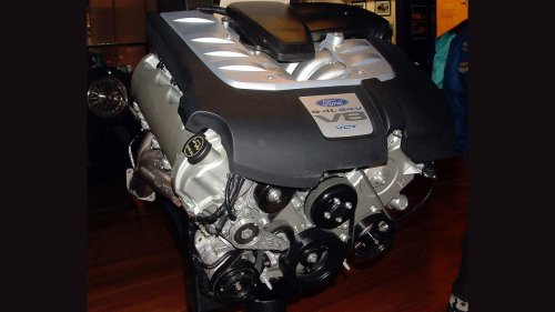7 Ford engines that can take punishment and keep moving