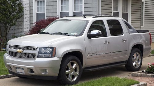 Chevy, 10 Chevy pickups that just keep going without major issues