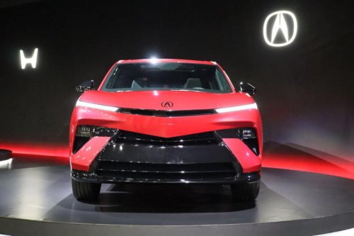 ハイブリッドに社運を賭けるホンダが新型車のプロトタイプ公開! 見た目は?