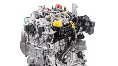 De hacer tricilíndricos a desarrollar motores V6 y V8 en apenas dos años: 