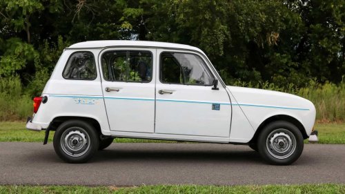 10 asymmetrical cars that gave conventional design the middle finger