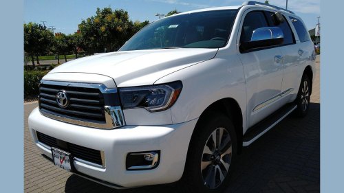 Toyota, 10 Toyota vehicles that seem immune to high mileage wear