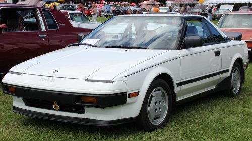 The 20 best-looking cars from the '80s