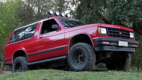 Chevy, 9 Chevy trucks that stay reliable long after others give up