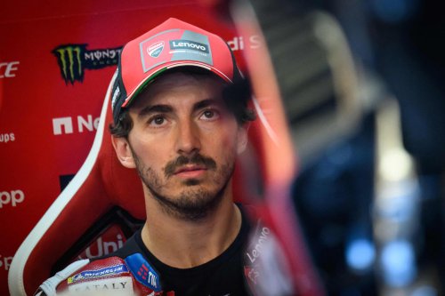 Bagnaia exculpa a Ducati