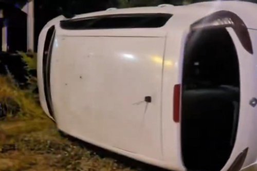 Un coche vuelca violentamente en Valdemoro: los agentes no dan crédito al ver la edad del conductor