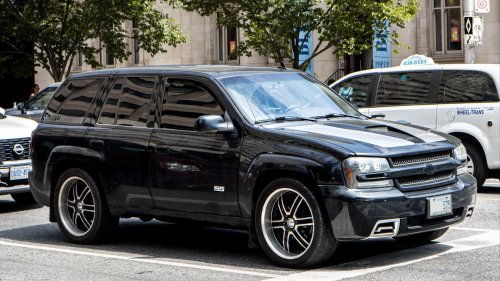 10 SUVs that aren’t as safe as you’d think &amp; 10 small cars with higher safety ratings