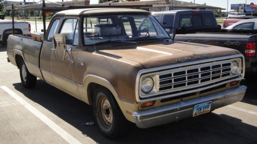 Not Ford, not Chevy: This automaker made the first extended cab truck