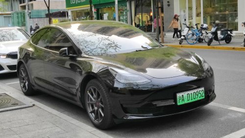 8 cars that push speed further than expected