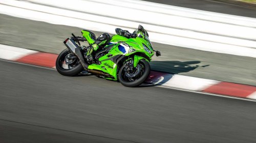 The sports bike that makes every on-ramp an event