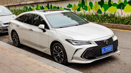 10 vehicles that stay reliable without constant upkeep