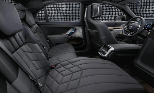 ¿Qué son los asientos otomanos en los coches y por qué marcan la diferencia?