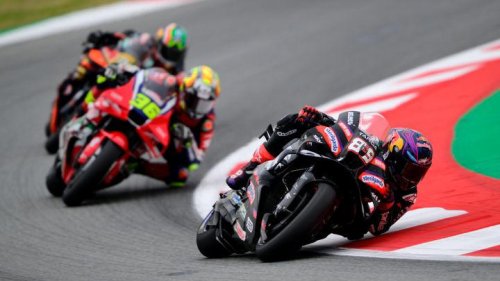 Pol Espargaró y Valentino Rossi explican por qué Barcelona puede dar sorpresas: “La aerodinámica es un arma de doble filo”