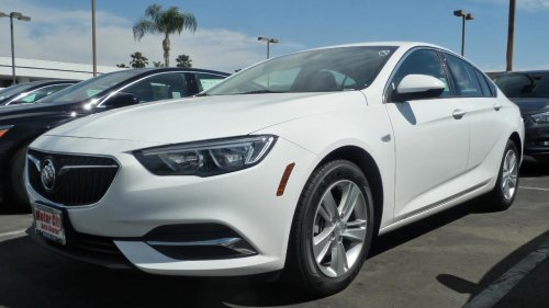 10 cars that quietly last longer than drivers expect