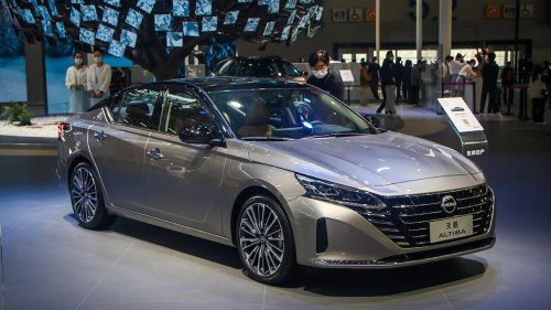 7 cars that still keep running even with poor maintenance habits