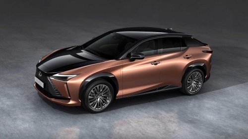 How the most reliable Genesis SUV compares to its closest Lexus rival